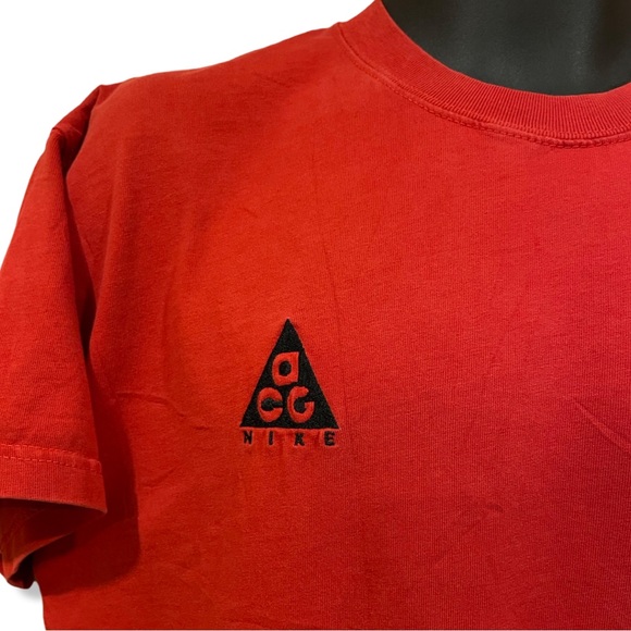 Nike ACG T-Shirt - Picture 3 of 4